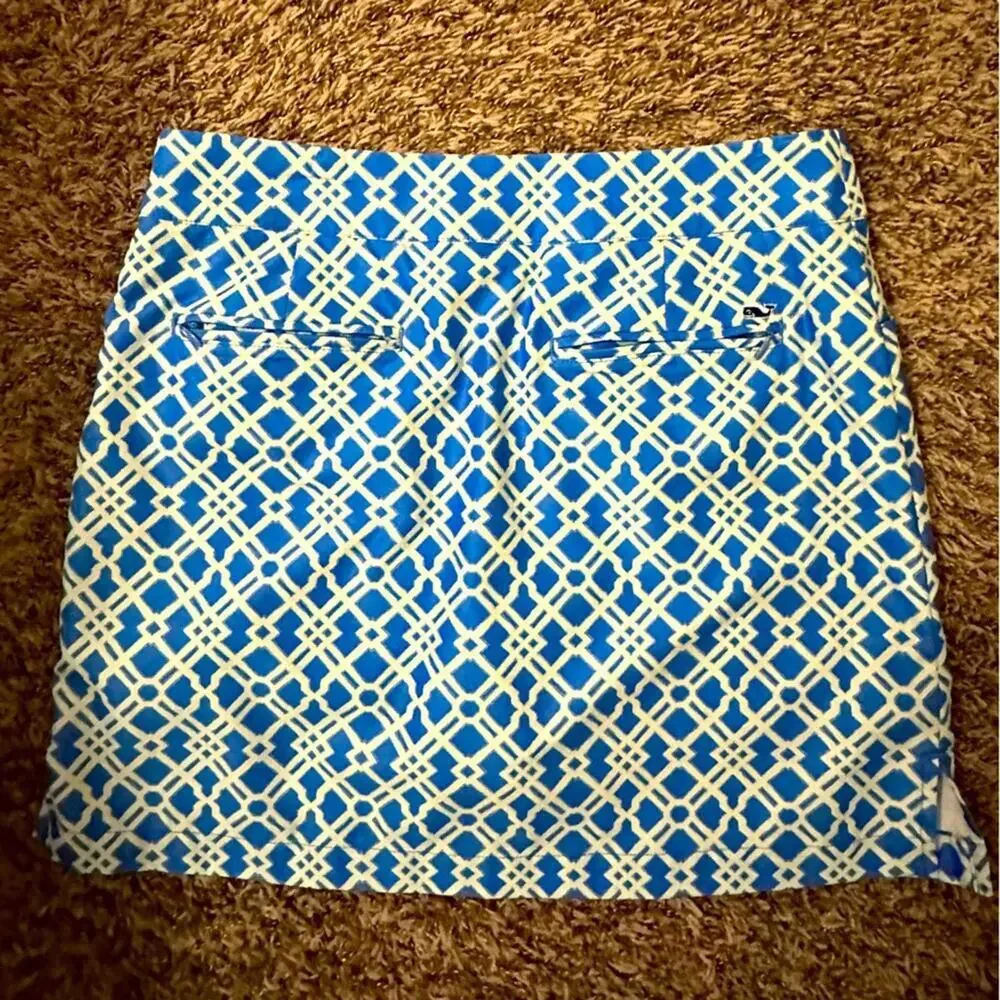 Vineyard vines golf skirt - Picture 2 of 3